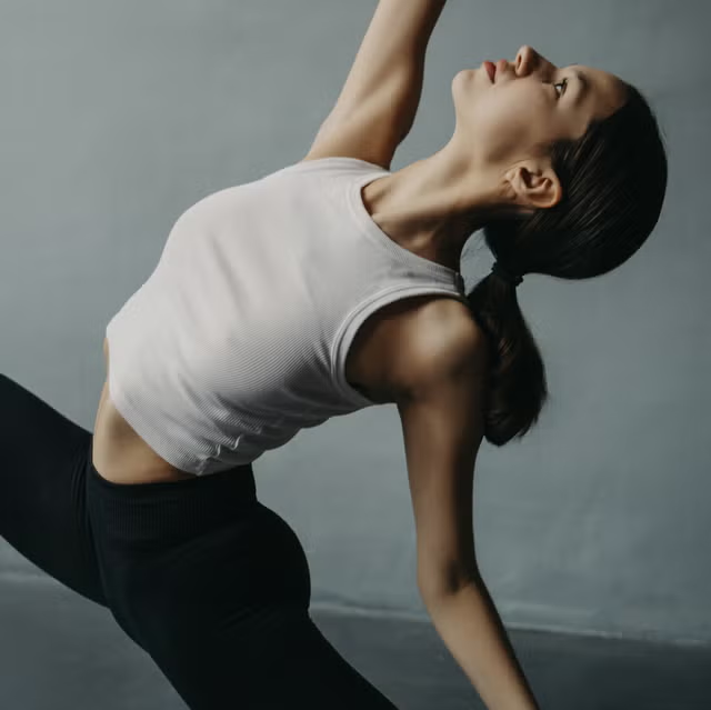 Étirement de pilates, position de renforcement du dos